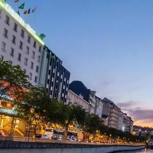 https://quality-hotel-christina-lourdes.midi-pyreneeshotels.com